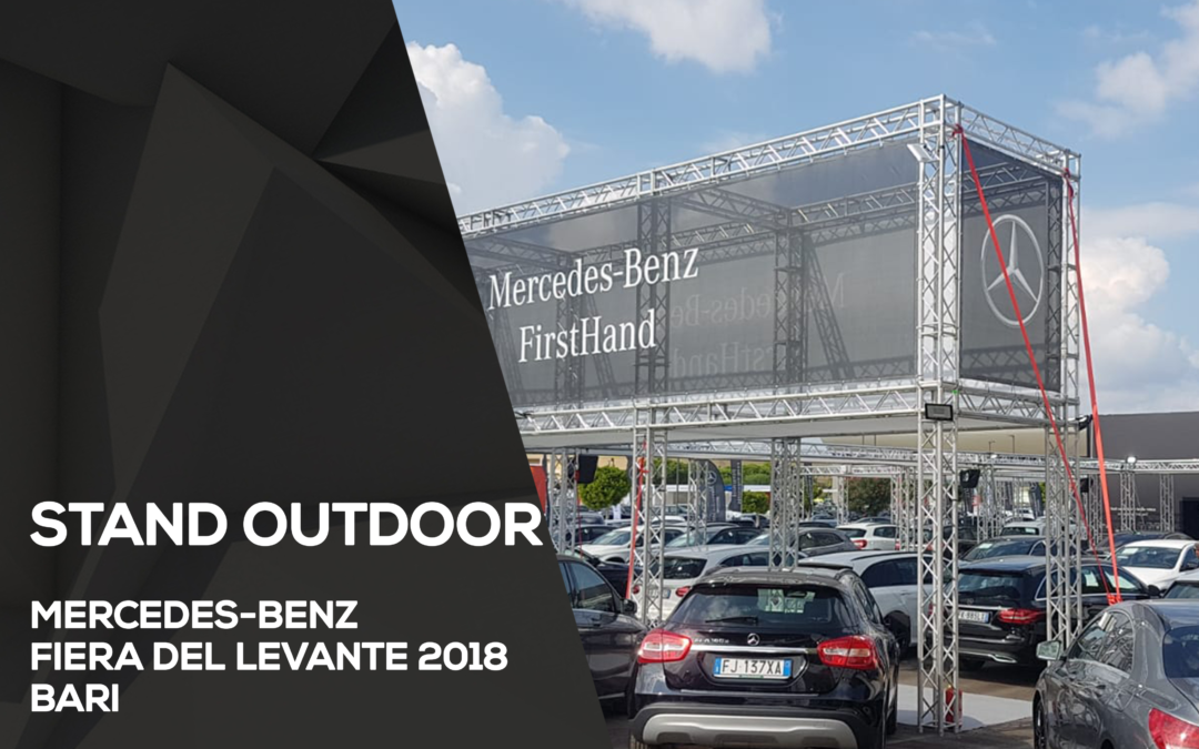 STAND OUTDOOR MERCEDES-BENZ