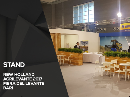 STAND NEW HOLLAND